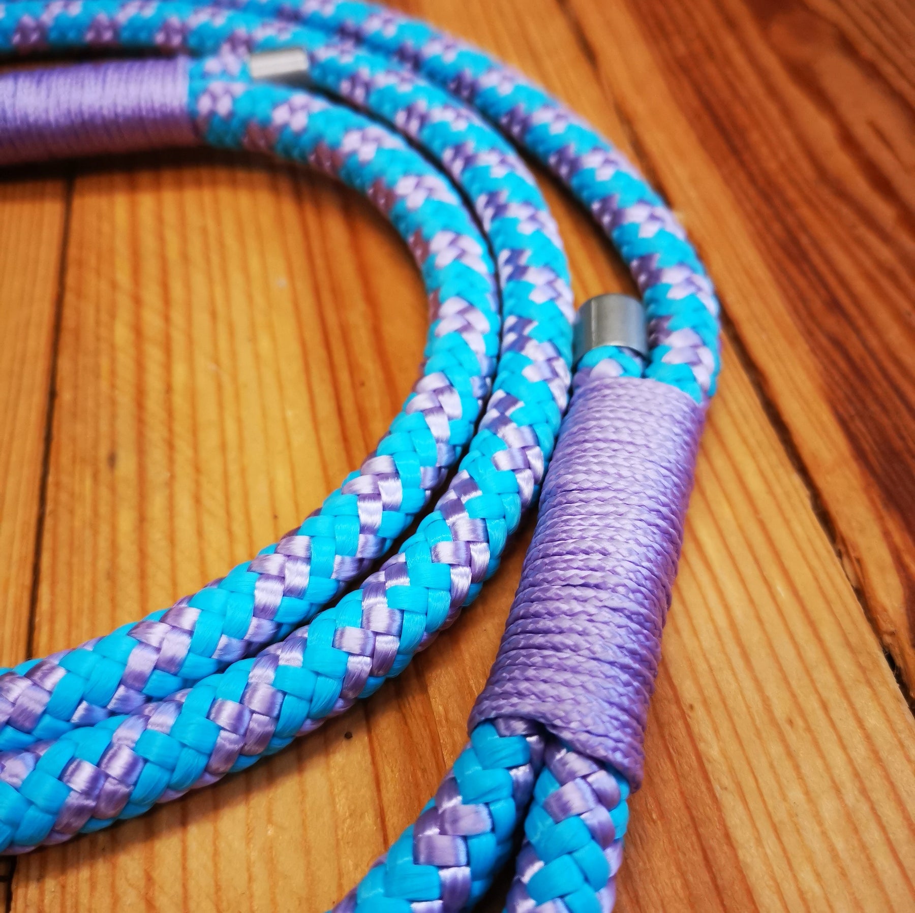 Baby Blue and Lavender Rope Dog Lead - The Mewstone Candle Co