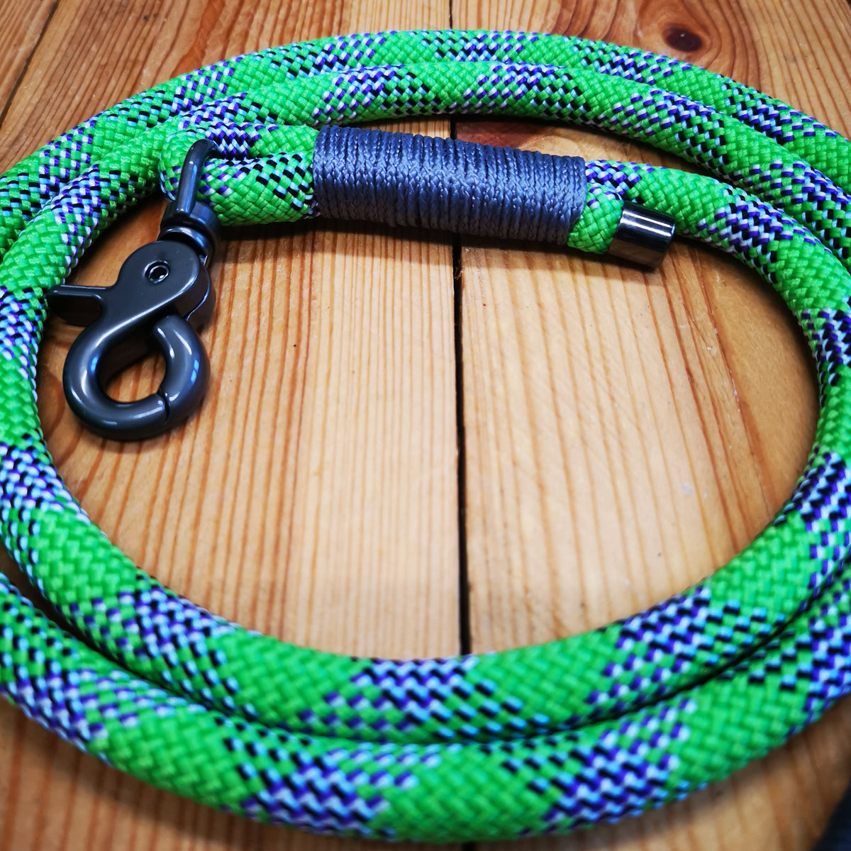 Green and Black Tartan Rope Dog Lead