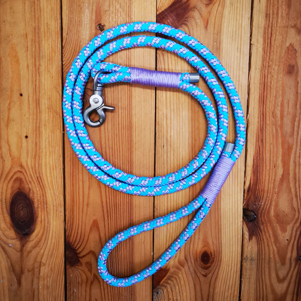 Baby Blue and Lavender Rope Dog Lead - The Mewstone Candle Co